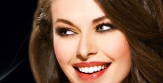 Mặt dán Veneer sứ thẩm mỹ tự nhiên