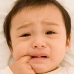 Lạ lùng dòng họ có những cháu trai không mọc răng 